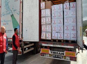 İdlib'e 50 ton gıda yardımı