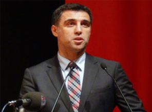 Hakan Şükür, vekil adaylığı için ısınıyor! Açıkladı!