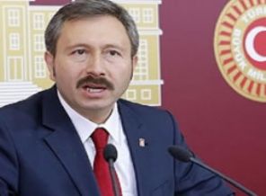 İdris Bal: Cemaat medyası bana darbe vurdu