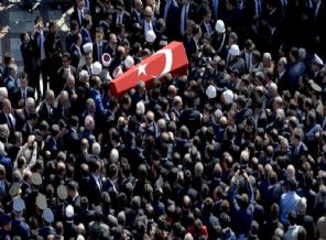 'Savcı sonuca yaklaştığı için öldürüldü'