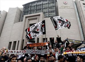 Çarşı davasında polisler şikayetçi olmadı