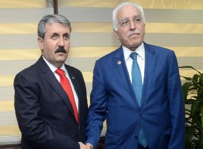 Saadet Partisi ve BBP'de sürpriz gelişme