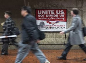 Amerika'da yaşayan Türklerden '1915' atağı