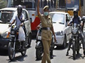 Polisle kaçakçılar arasında çatışma: 20 ölü