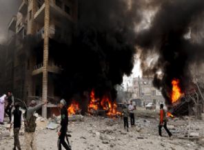 Rejim ordusundan İdlib'e varil bombalı saldırı