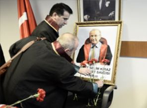 Savcı Kiraz odasında anıldı