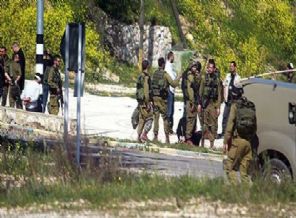 Filistin'de bıçaklı eylem