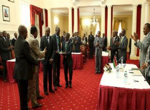 Anti-balaka ve Seleka grupları ateşkes imzaladı