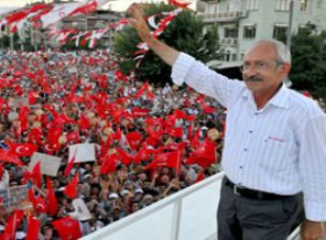 CHP miniglerine İstanbul'da başlayacak