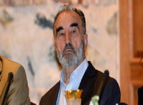 Karaman: İslam dünyası liderini bekliyor