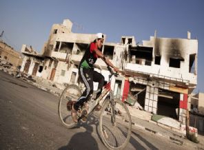 'Libya yaralı, Türkiye omuz versin'