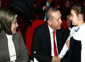 Kılıçdaroğlu'na sinema salonundan Esed mesajı