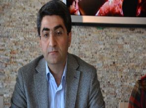AK Parti adaylığından çekilen Ekmen'den açıklama