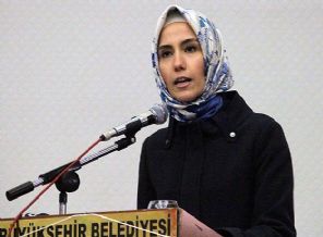 Sümeyye Erdoğan'dan İmam Hatip mesajı