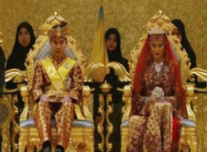 Brunei Sultanı kızını evlendirdi