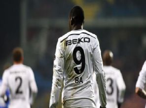 Demba Ba'dan peynir yaptılar