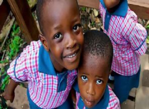 Nijerya'da 800 bin çocuk evi terk etti