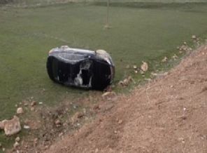 Belediye başkanının aracı takla attı