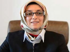 'Evdeki kadın dışarıdaki kadından çok çalışıyor'