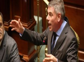 Müslümanlarla ilgili planı suya düştü