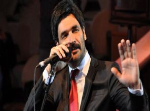 Uğur Işılak 'Sanatçının siyasette ne işi var?' sorusuna bakın ne cevap verdi?