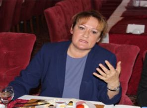 CHP’li adayın toplantısında gerginlik