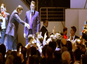 Zaman Gazetesi: AKP, 'Türk' kelimesini Anayasa'dan çıkarıyor