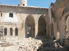 Bomba yağar diye cumaya gitmiyorlar