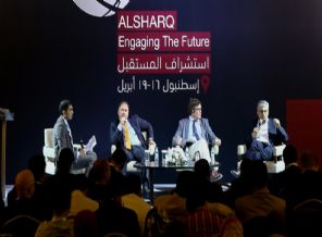 İstanbul'da Arap gençleri mezhep çatışmasını tartışıyor