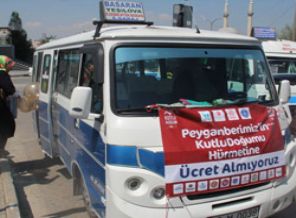 Bursalı minibüsçülerden 'Kutlu Doğum' jesti