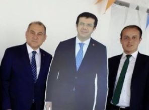 AK Partililer'in maketli fotoğraf yarışı