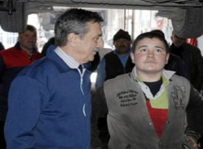 Belediye başkanından anlamlı 23 Nisan ziyareti