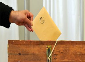 Almanya'da hangi parti önde ?