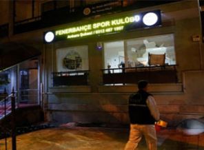 Fenerbahçe şubesine saldırı