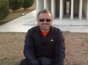 İşte uçağı düşmekten kurtaran pilot