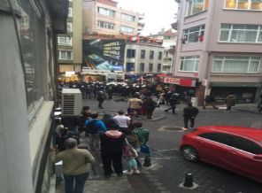 Kadıköy'de 1915 anma yürüyüşünde gözaltı