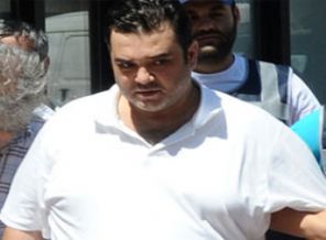 Sezer İnanoğlu hakkında yakalama kararı