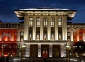 Ak Saray'da kırmızı alarm