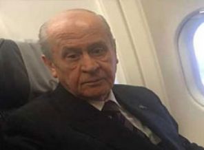 Bahçeli uçak korkusunu yendi!