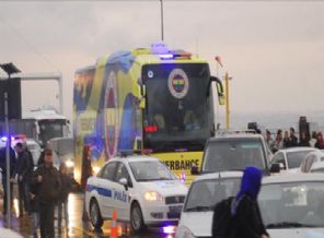 Fenerbahçe'yi bir kişi karşıladı