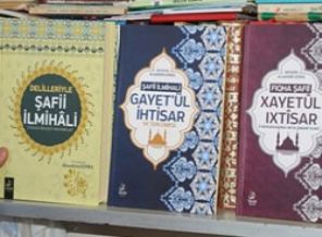 Kürtçe'ye çevrilen dini kitaplar artık raflarda