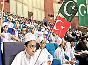 Yetimleri toplasak devlet olur