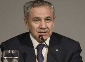 Bülent Arınç'tan yavru vatan değerlendirmesi
