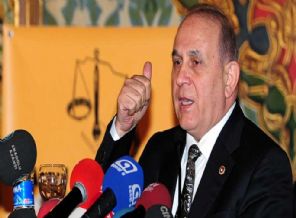 Burhan Kuzu Cumhurbaşkanı'na yüklendi