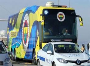 'Fenerbahçe otobüsüne saldırı' haberi yalanlandı
