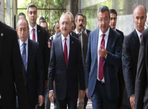 Haşmet Babaoğlu'ndan CHP'ye: Camiye gidin zihniniz açılsın