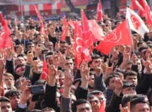 MHP 3 bin kişiyi görevlendirdi